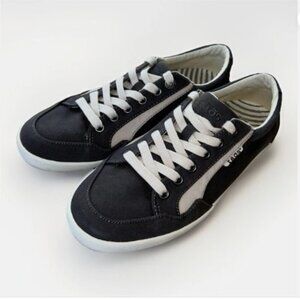 Taos Footwear Shooting Star Women's Sneaker Size 9 Grey/White Casual Sneakers